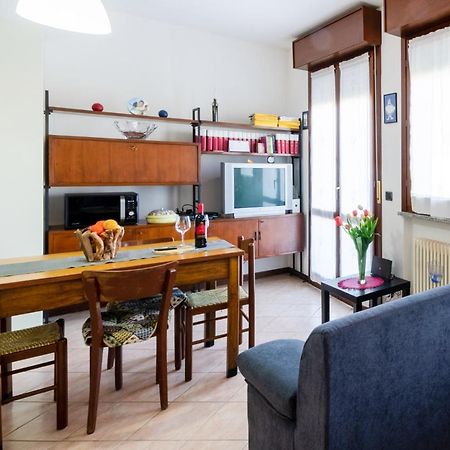Parma Fiere Studio Con Parcheggio E Balcone 아파트 외부 사진